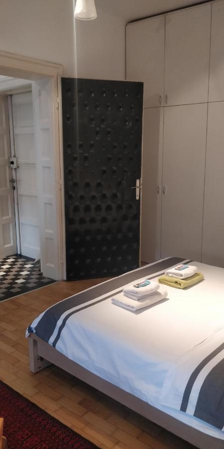 Apartment Treci Belgrad Exterior foto