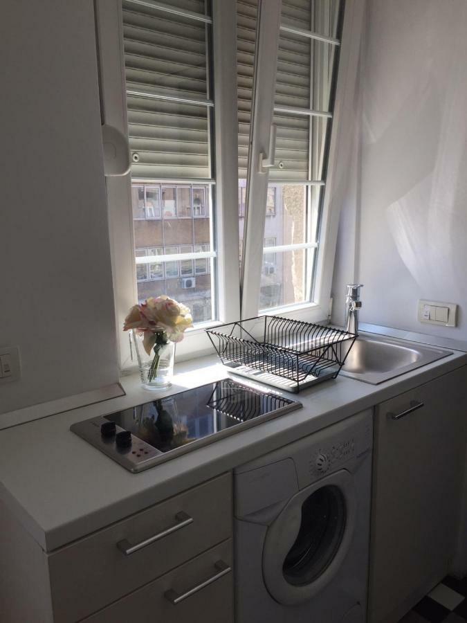 Apartment Treci Belgrad Exterior foto